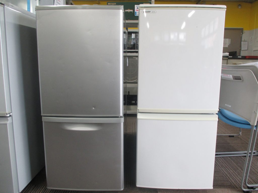 中古2ドア冷蔵庫135L