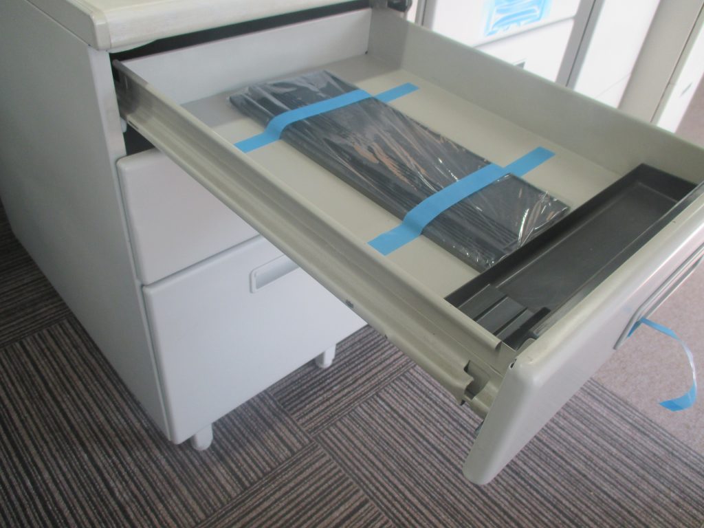 中古両袖机