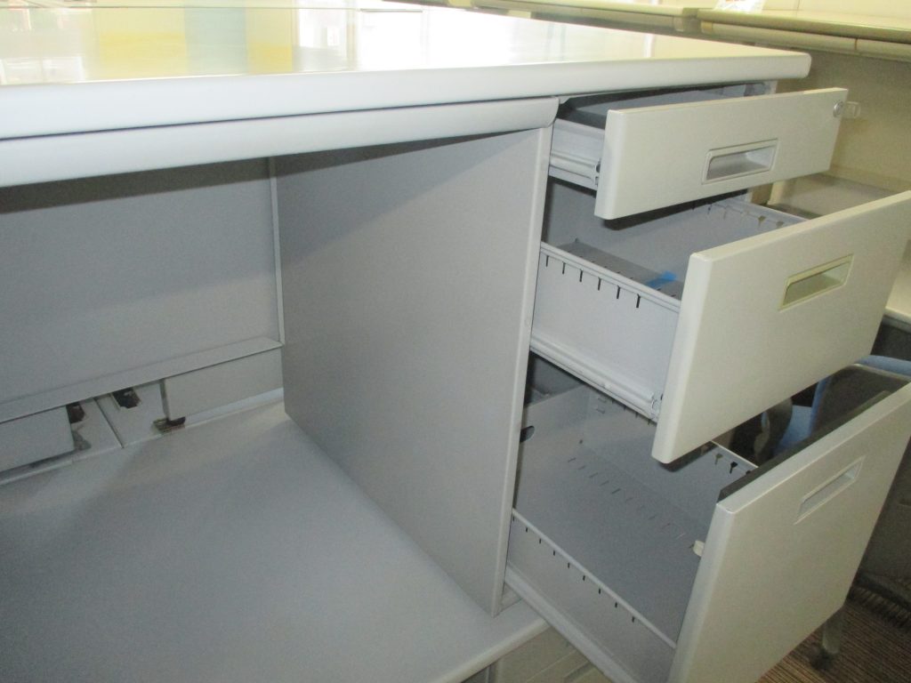 中古両袖机
